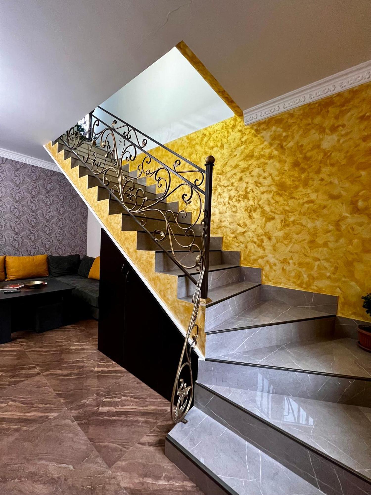 New , Comfortable 3 Bedroom House Yerevan Exterior foto